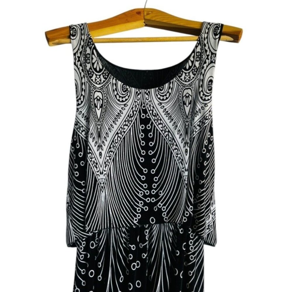 Maxi dress, black and white graphic print, large